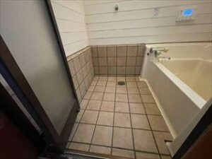 浴室タイル・浴槽塗装の事例