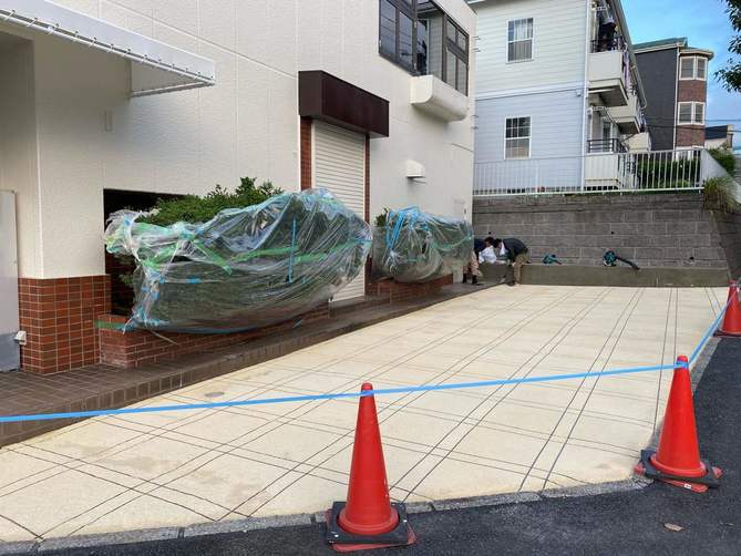 セカンドコート+マスキングで目地表現