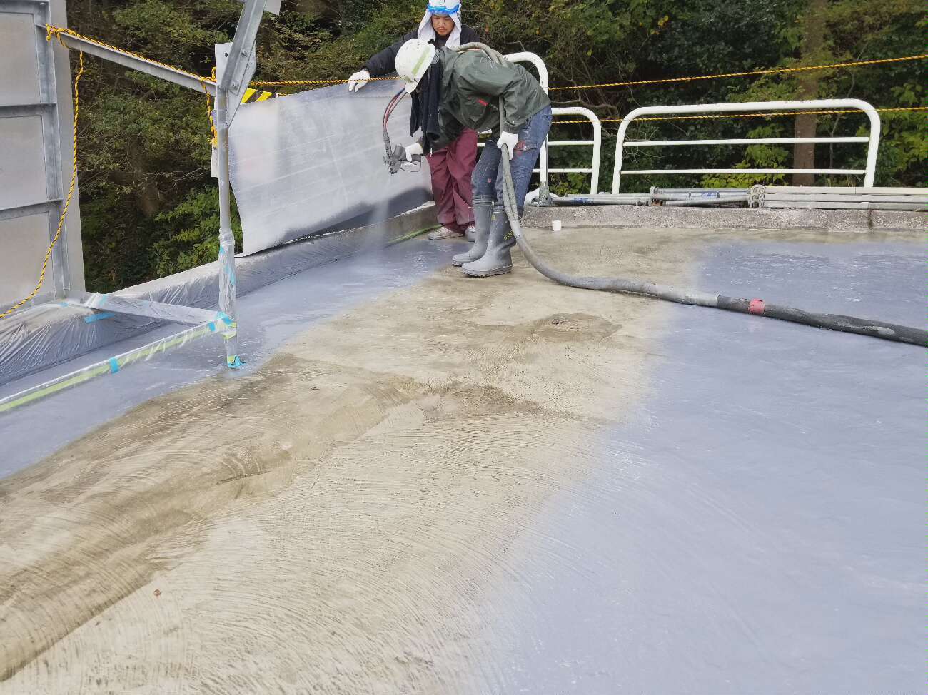 超速硬化ウレタン防水吹付