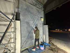 施工中