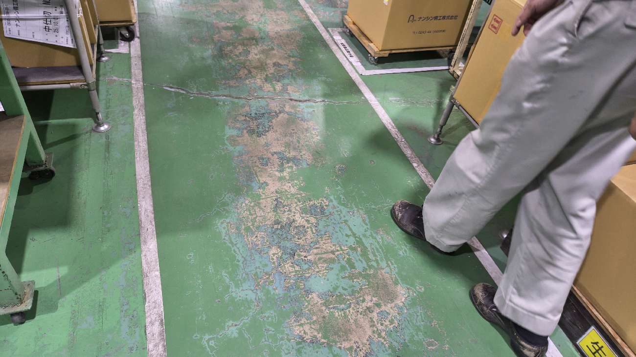 施工前｜既存塗膜の劣化